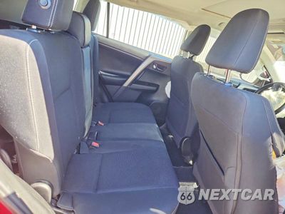 Zdjęcie 11 z 13 samochodu: 2018 TOYOTA RAV4 XLE VIN:2T3WFREV4JW488951 - miniatura