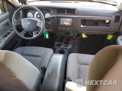 Zdjęcie 8 z 13 samochodu: 2011 DODGE DAKOTA SLT VIN:1D7RW3GK0BS521327 - miniatura