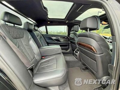 Zdjęcie 6 z 14 samochodu: 2022 BMW 740 XI VIN:WBA7T4C03NCK23662 - miniatura