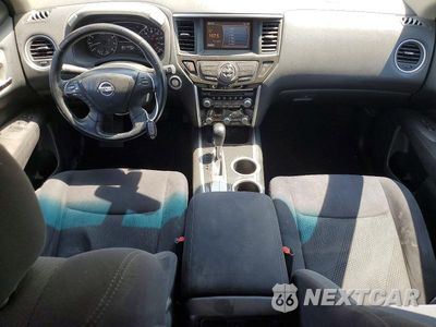 Zdjęcie 8 z 12 samochodu: 2013 NISSAN PATHFINDER S VIN:5N1AR2MN6DC636143 - miniatura