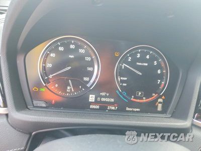 Zdjęcie 9 z 13 samochodu: 2020 BMW X1 XDRIVE28I VIN:WBXJG9C07L5P78452 - miniatura