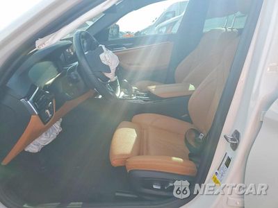 Zdjęcie 7 z 12 samochodu: 2023 BMW 530 I VIN:WBA53BH06PCN24563 - miniatura