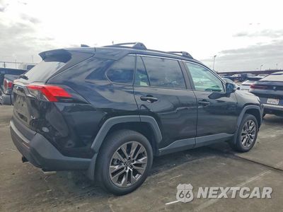 Trzecie zdjęcie samochodu z tyłu: 2023 TOYOTA RAV4 XLE PREMIUM VIN:2T3C1RFV7PW275307 - miniatura