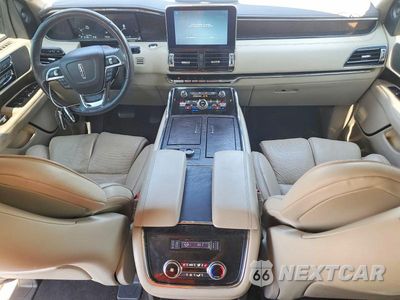 Zdjęcie 8 z 12 samochodu: 2018 LINCOLN NAVIGATOR SELECT VIN:5LMJJ2JT6JEL11709 - miniatura