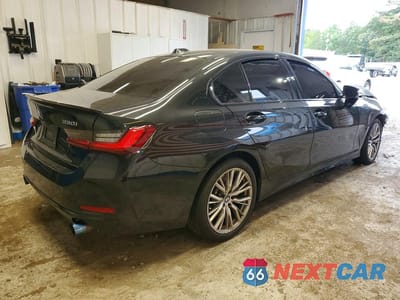 Trzecie zdjęcie samochodu z tyłu: 2023 BMW 330XI VIN:3MW89FF09P8D40537 - miniatura