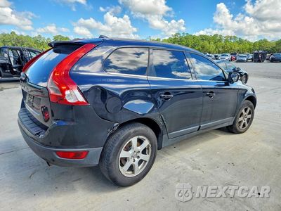 Trzecie zdjęcie samochodu z tyłu: 2011 VOLVO XC60 3.2 VIN:YV4952DL8B2136499 - miniatura