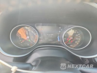 Zdjęcie 9 z 14 samochodu: 2018 JEEP COMPASS LATITUDE VIN:3C4NJCBB8JT194610 - miniatura
