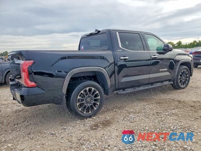 Trzecie zdjęcie samochodu z tyłu: 2026 TOYOTA TUNDRA CREWMAX LIMITED VIN:5TFJA5DB3TX355413 - miniatura