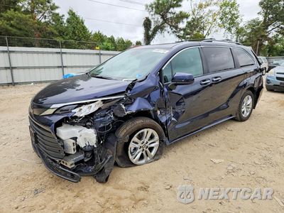 2026 TOYOTA SIENNA XLE 7-PASSENGER 5TDYSKFC0TS248678 - główne zdjęcie licytacji z USA - miniatura