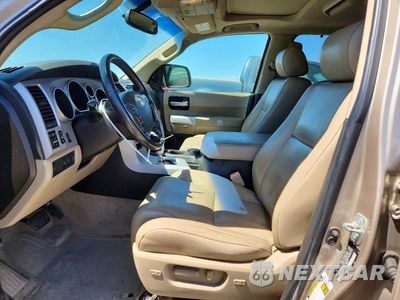 Zdjęcie 7 z 13 samochodu: 2008 TOYOTA SEQOUIA VIN:5TDZY68A88S002085 - miniatura