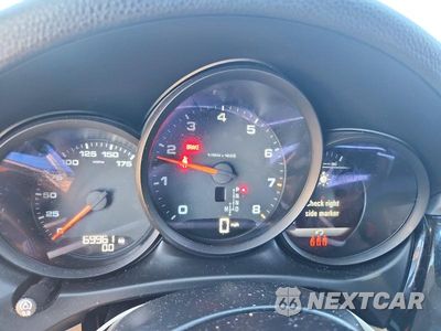 Zdjęcie 9 z 14 samochodu: 2020 PORSCHE MACAN VIN:WP1AA2A58LLB05670 - miniatura