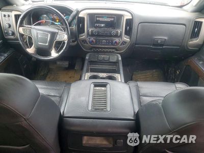 Zdjęcie 8 z 13 samochodu: 2018 GMC SIERRA K1500 DENALI VIN:3GTU2PEJ1JG525832 - miniatura