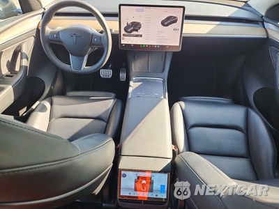 Zdjęcie 8 z 12 samochodu: 2023 TESLA MODEL Y VIN:7SAYGDEF5PF874152 - miniatura