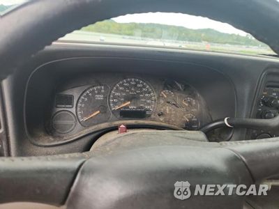 Zdjęcie 9 z 13 samochodu: 2002 CHEVROLET SUBURBAN K1500 VIN:3GNFK16Z32G217726 - miniatura