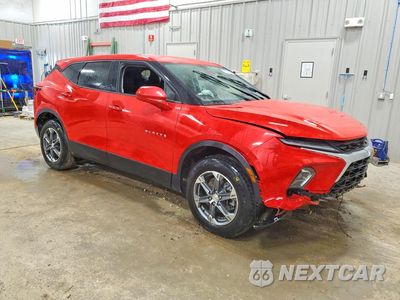 Czwarte zdjęcie samochodu z boku: 2023 CHEVROLET BLAZER 2LT VIN:3GNKBHR43PS165932 - miniatura