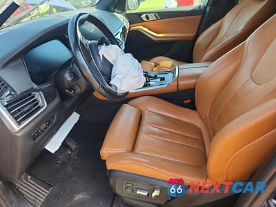 Zdjęcie 7 z 14 samochodu: 2019 BMW X5 XDRIVE40I VIN:5UXCR6C58KLL02181 - miniatura
