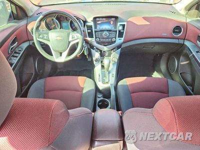 Zdjęcie 8 z 12 samochodu: 2014 CHEVROLET CRUZE LT VIN:1G1PC5SB6E7265501 - miniatura