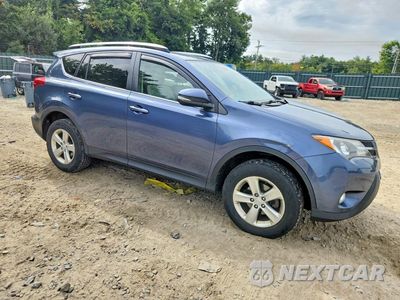 Czwarte zdjęcie samochodu z boku: 2014 TOYOTA RAV4 XLE VIN:JTMRFREV9ED085001 - miniatura