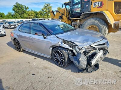 Czwarte zdjęcie samochodu z boku: 2019 TOYOTA CAMRY XSE VIN:4T1B61HK3KU164692 - miniatura