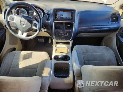Zdjęcie 8 z 13 samochodu: 2011 DODGE GRAND CARAVAN CREW VIN:2D4RN5DG6BR741293 - miniatura