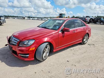 2013 MERCEDES-BENZ C 250 WDDGF4HB0DF997018 - główne zdjęcie licytacji z USA - miniatura