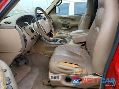 Zdjęcie 7 z 13 samochodu: 1999 FORD EXPEDITION VIN:1FMPU18L4XLB09962 - miniatura
