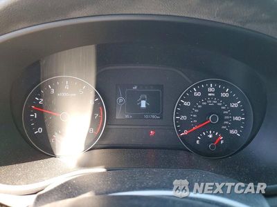 Zdjęcie 9 z 13 samochodu: 2018 KIA SPORTAGE EX VIN:KNDPN3AC1J7353589 - miniatura
