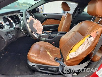 Zdjęcie 7 z 12 samochodu: 2010 FORD MUSTANG VIN:1ZVBP8AN9A5108230 - miniatura
