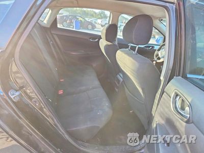 Zdjęcie 10 z 12 samochodu: 2017 NISSAN SENTRA S VIN:3N1AB7AP4HY247819 - miniatura