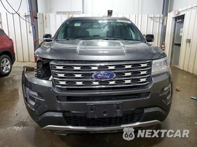 Piąte zdjęcie samochodu w środku: 2017 FORD EXPLORER XLT VIN:1FM5K8D83HGC05616 - miniatura