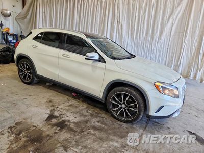 Czwarte zdjęcie samochodu z boku: 2017 MERCEDES-BENZ GLA 250 4MATIC VIN:WDCTG4GB1HJ299215 - miniatura