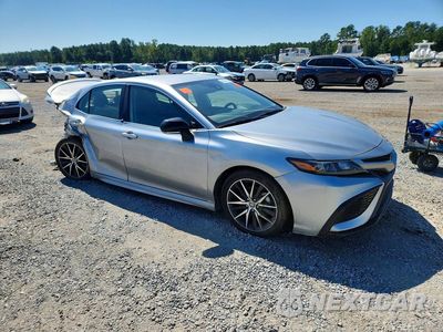 Czwarte zdjęcie samochodu z boku: 2023 TOYOTA CAMRY SE VIN:4T1G11AK6PU786774 - miniatura