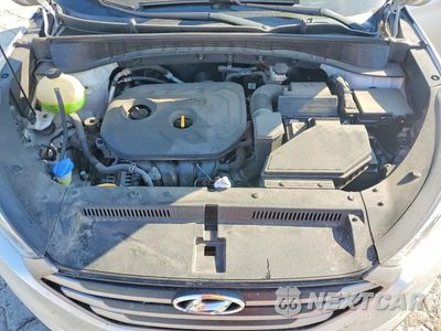 Zdjęcie 11 z 12 samochodu: 2016 HYUNDAI TUCSON SE VIN:KM8J33A43GU094209 - miniatura