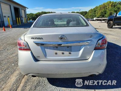 Zdjęcie 6 z 12 samochodu: 2015 NISSAN ALTIMA 2.5 S VIN:1N4AL3AP1FC450214 - miniatura