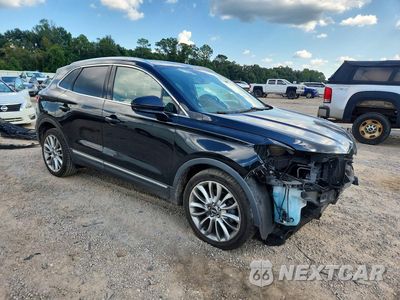 Czwarte zdjęcie samochodu z boku: 2017 LINCOLN MKC RESERVE VIN:5LMCJ3C90HUL57875 - miniatura