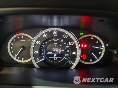 Zdjęcie 9 z 13 samochodu: 2015 HONDA ACCORD LX VIN:1HGCR2F32FA229509 - miniatura