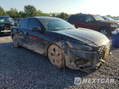 Czwarte zdjęcie samochodu z boku: 2023 NISSAN ALTIMA SR VIN:1N4BL4CV6PN351187 - miniatura