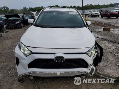 Piąte zdjęcie samochodu w środku: 2025 TOYOTA RAV4 XLE VIN:2T3P1RFV1SC527306 - miniatura