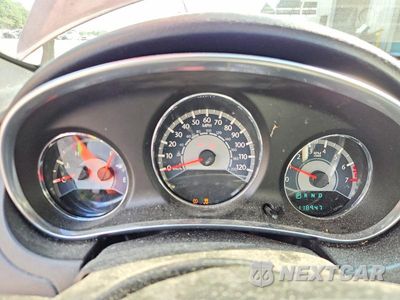 Zdjęcie 9 z 12 samochodu: 2013 CHRYSLER 200 LX VIN:1C3CCBAB6DN568721 - miniatura