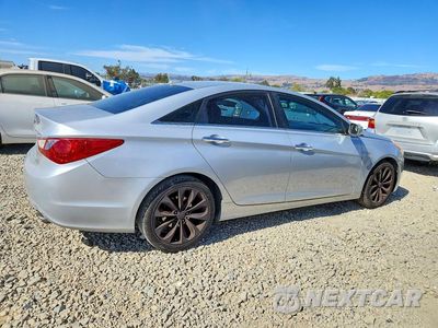 Trzecie zdjęcie samochodu z tyłu: 2011 HYUNDAI SONATA SE VIN:5NPEC4AC3BH063032 - miniatura