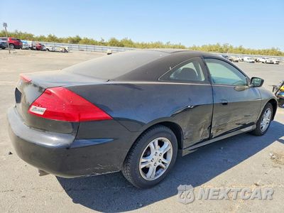 Trzecie zdjęcie samochodu z tyłu: 2007 HONDA ACCORD EX VIN:1HGCM727X7A008388 - miniatura