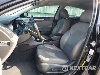Zdjęcie 7 z 12 samochodu: 2013 HYUNDAI SONATA HYBRID VIN:KMHEC4A43DA050702 - miniatura