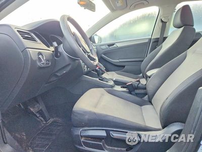 Zdjęcie 7 z 12 samochodu: 2017 VOLKSWAGEN JETTA S VIN:3VW2B7AJ8HM360948 - miniatura