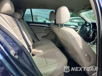 Zdjęcie 10 z 12 samochodu: 2015 VOLKSWAGEN GOLF TDI VIN:3VW2A7AU4FM041766 - miniatura