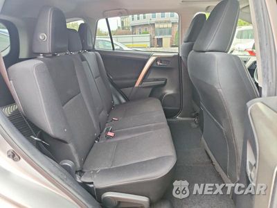 Zdjęcie 11 z 14 samochodu: 2014 TOYOTA RAV4 XLE VIN:JTMRFREV7ED050831 - miniatura