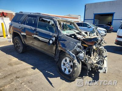 Czwarte zdjęcie samochodu z boku: 2020 TOYOTA 4RUNNER SR5 PREMIUM VIN:JTEBU5JRXL5784438 - miniatura
