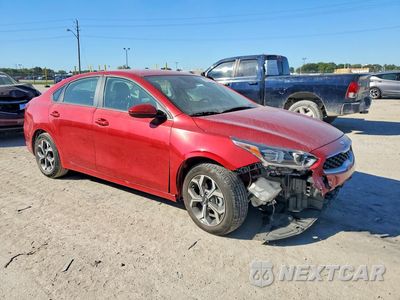 Czwarte zdjęcie samochodu z boku: 2020 KIA FORTE LXS VIN:3KPF24ADXLE201767 - miniatura