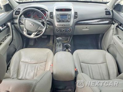 Zdjęcie 8 z 12 samochodu: 2015 KIA SORENTO LX VIN:5XYKTCA6XFG636917 - miniatura