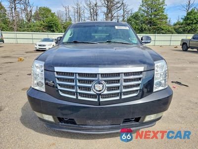 Piąte zdjęcie samochodu w środku: 2008 CADILLAC ESCALADE ESV VIN:1GYFK66888R259745 - miniatura