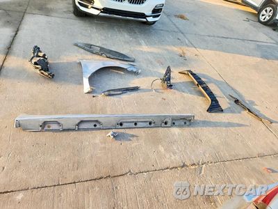 Zdjęcie 12 z 13 samochodu: 2019 TOYOTA CAMRY LE VIN:4T1B11HK2KU713409 - miniatura